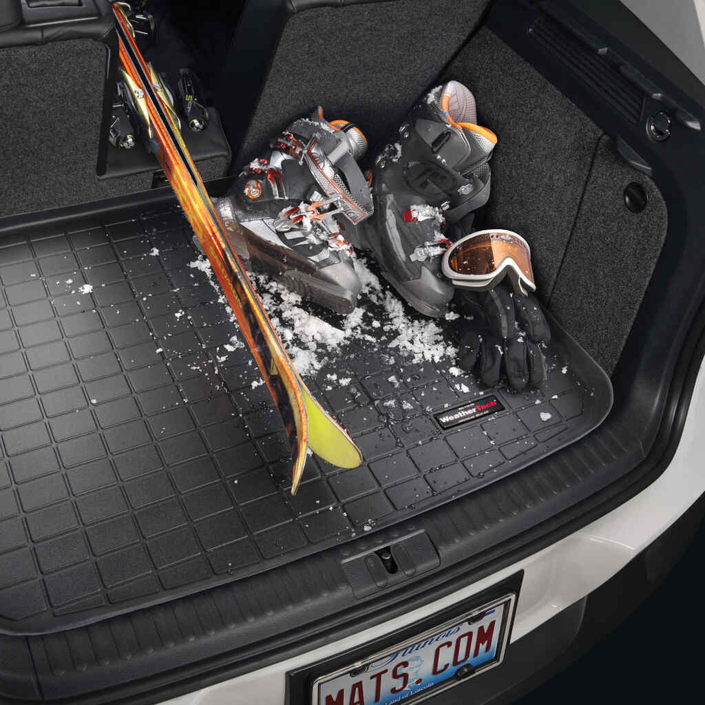 Toyota Land Cruiser J120 / Lexus GX470 (2003-2009) Cargo Mat 5-Door - WeatherTech CH